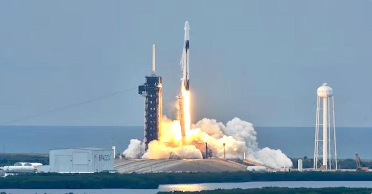 SpaceX: నేడు అంతరిక్షంలో అడుగుపెట్టనున్న మొదటి సౌదీ మహిళ