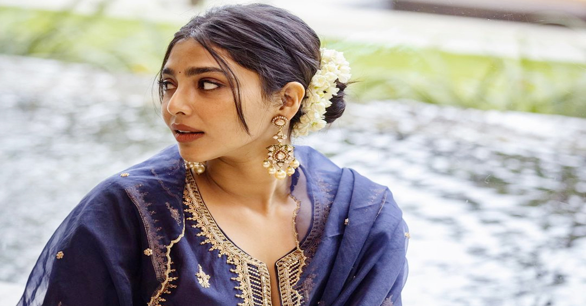 Aishwarya Lekshmi: అవుట్ ఫిట్లలో ఐశ్వర్య లక్ష్మి అందాలు