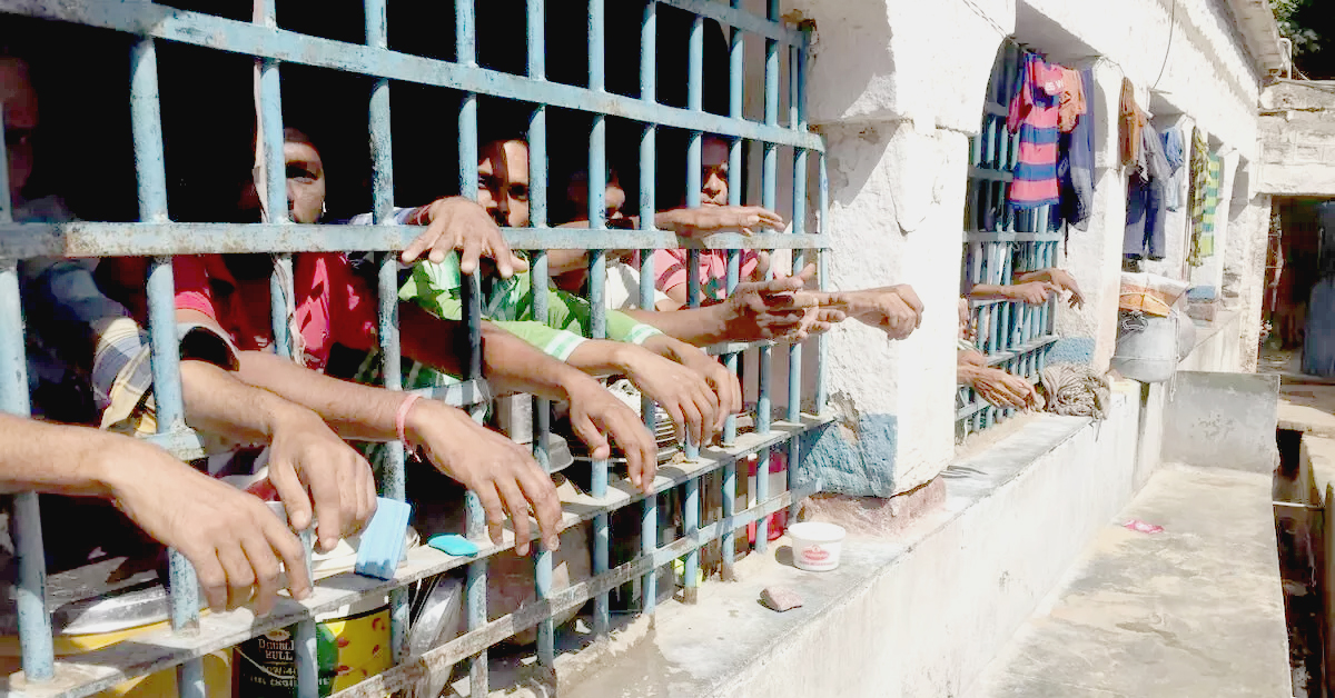 Indian Prisoners: విదేశీ జైళ్లలో 8,300 మంది భారత ఖైదీలు