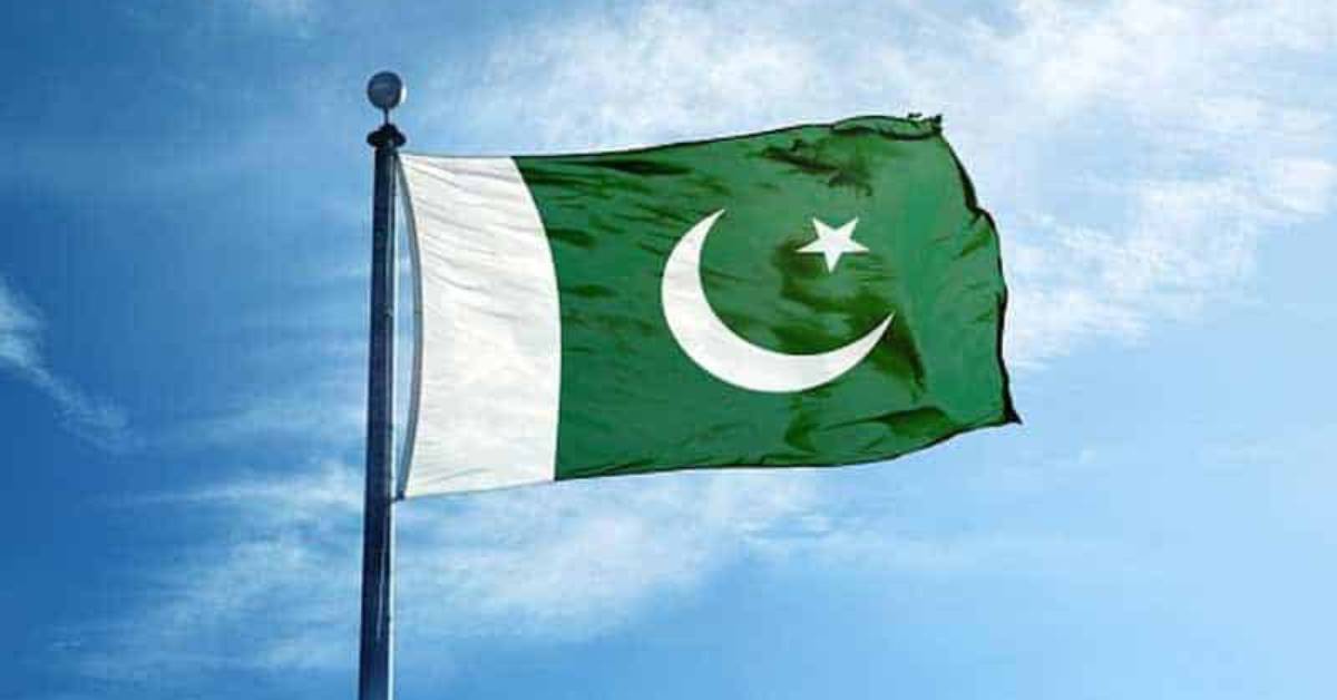 Pakistan National Flag : పాకిస్తాన్ జెండాలో ఆకుపచ్చ, తెలుపు రంగుల అర్థం ఏంటో తెలుసా?