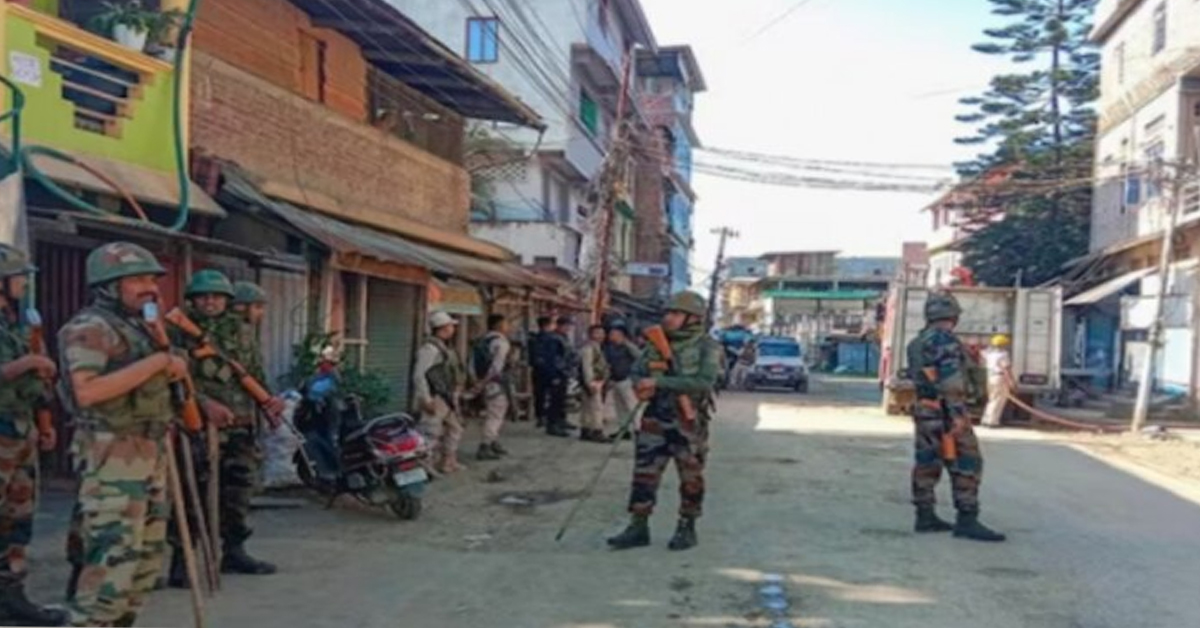 Manipur riots: మణిపూర్‌లో కొనసాగుతున్న అల్లర్లు.. నలుగురు పోలీసులకు గాయాలు