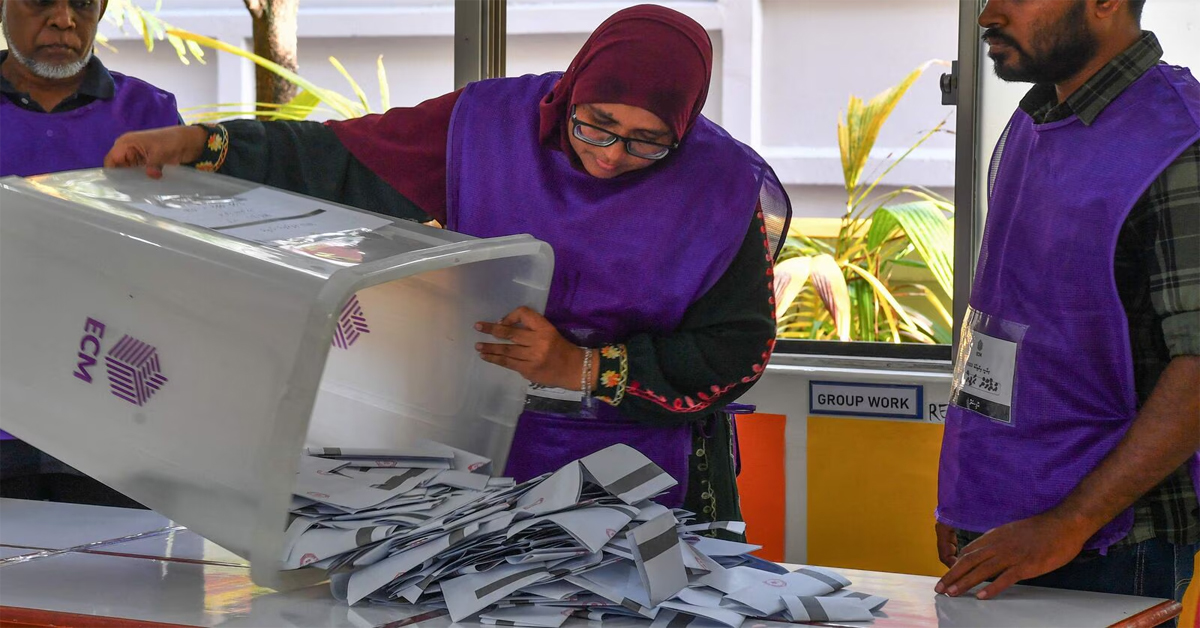 Maldives Elections: మాల్దీవుల్లో ఎన్నికలు.. కేరళలో బ్యాలెట్ బాక్సులు