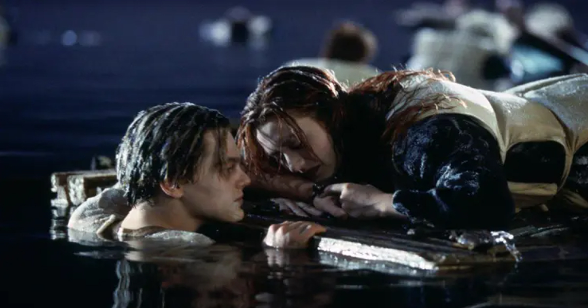 Titanic : వేలంలో ఆ టైటానిక్ తలుపును ఎంతకొన్నారో తెలిస్తే షాకే!