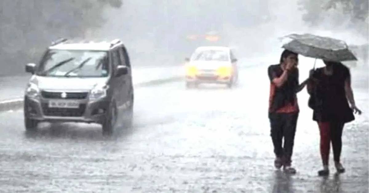 Delhi Rain : ఢిల్లీలో ఒక్క సారిగా మారిన వాతావరణం.. రాజధానివాసులకు కాస్త ఊరట