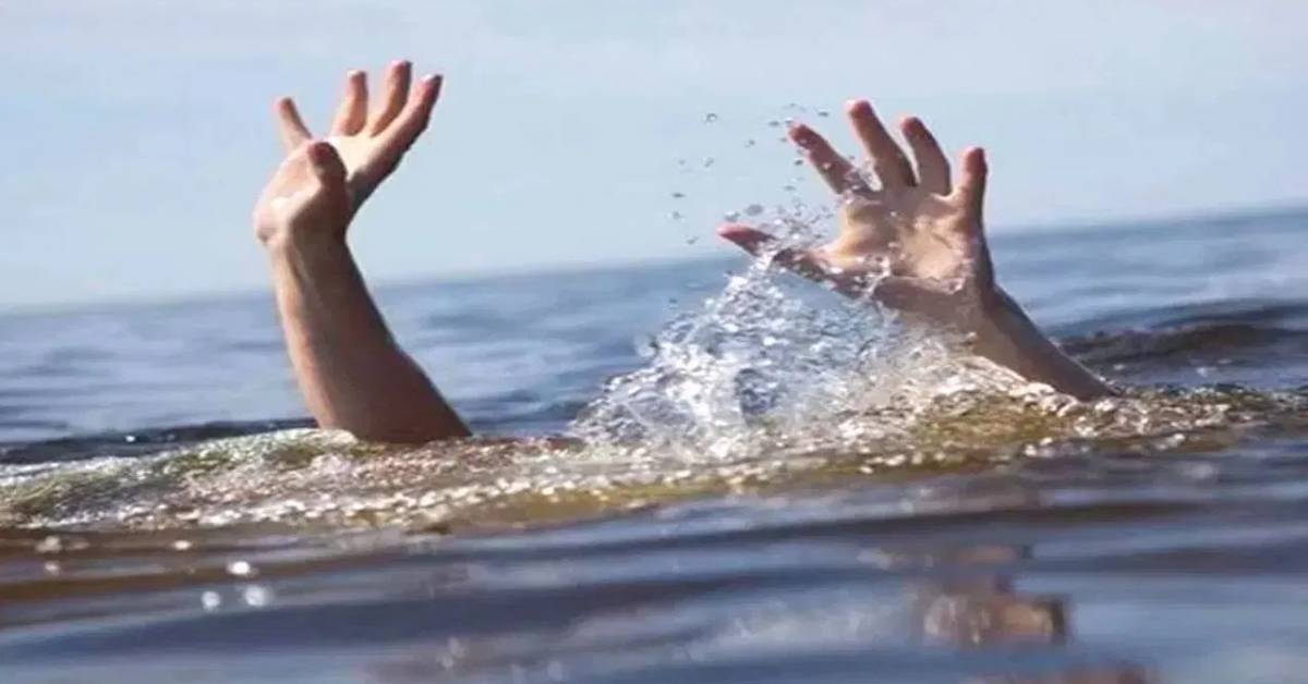 Uttarpradesh : రీల్ చేస్తూ నదిలో జారిపడి.. ఫిజియోథెరపిస్ట్ మృతి