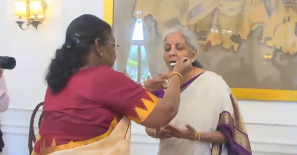 Murmu : బడ్జెట్‌ ప్రవేశ పెట్టడానికి ముందు నిర్మలమ్మ నోరు తీపి చేసిన ద్రౌపది ముర్ము