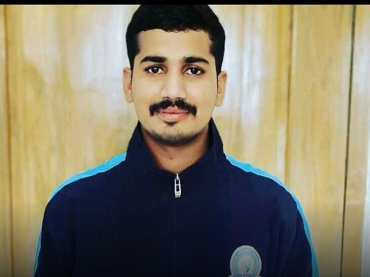 జాతీయ స్థాయి పోటీలకు రెఫరిగా అచ్చంపేట గిరిజన వాసి