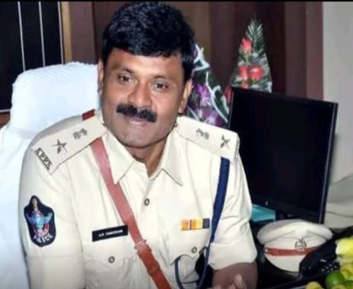 51మంది సచినాలయ పోలీసులకు కౌన్సెలింగ్