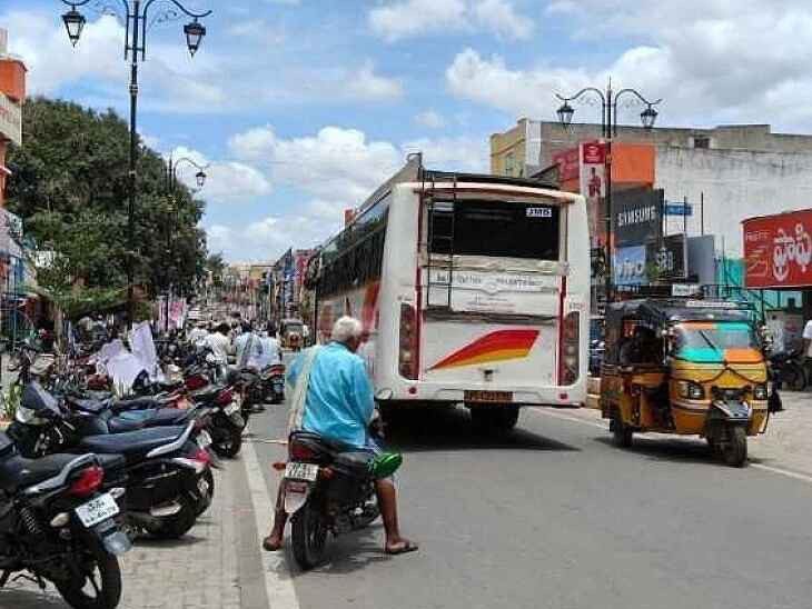 పులివెందుల పట్టణంలో ట్రాఫిక్ సమస్యలు