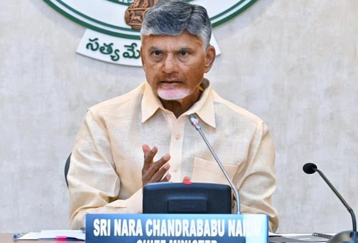 రాజధాని పనులను పునః ప్రారంభించిన సీఎం