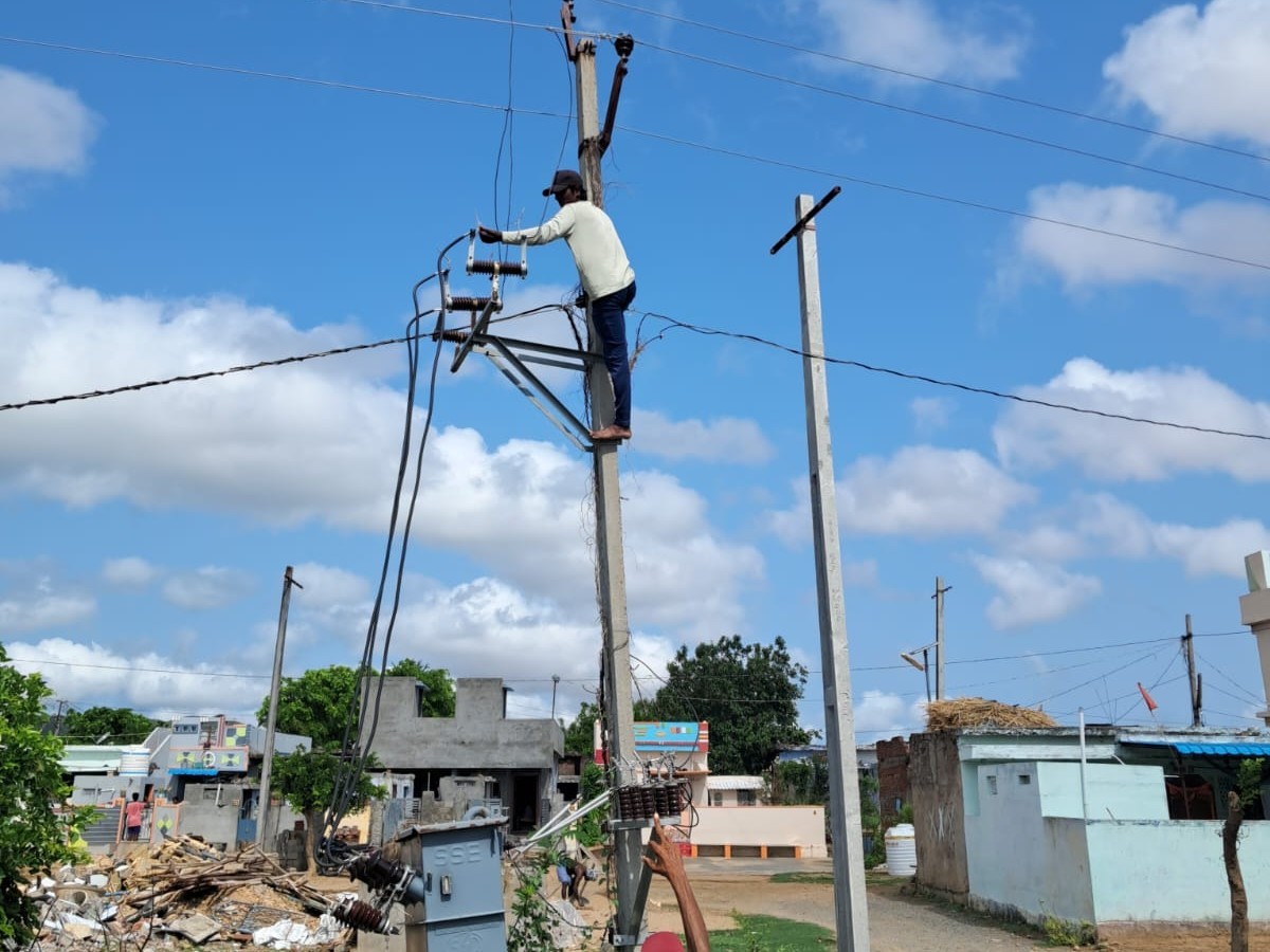 బాపట్ల పట్టణంలో రేపు విద్యుత్ సరఫరాలో అంతరాయం