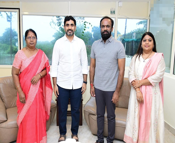 వంగవీటి రాధాను పరామర్శించిన మంత్రి లోకేశ్