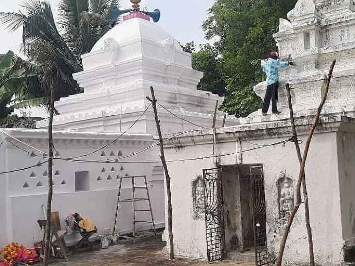 కార్తీక మాసానికి ముస్తాబవుతున్న శివాలయాలు