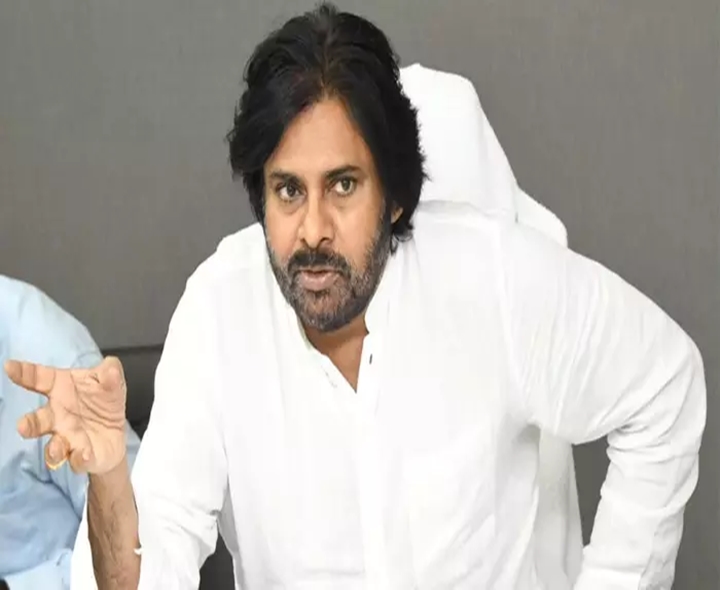 పనుల నాణ్యతలో రాజీపడొద్దు: పవన్‌ కళ్యాణ్