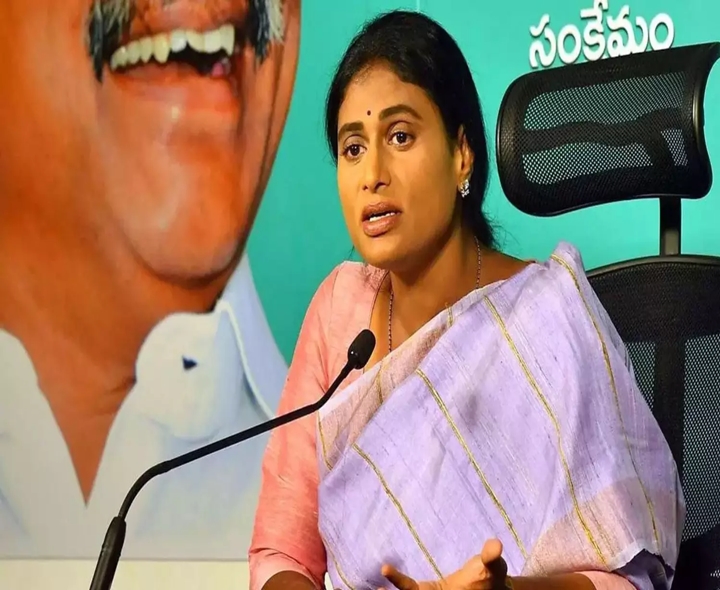 ‘తల్లిని కోర్టుకు ఈడ్చిన విషపు నాగు జగన్?’