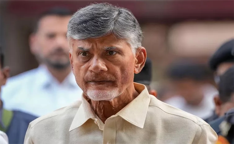 వైసీపీ మూడు ముక్కలాట ఆడింది: సీఎం