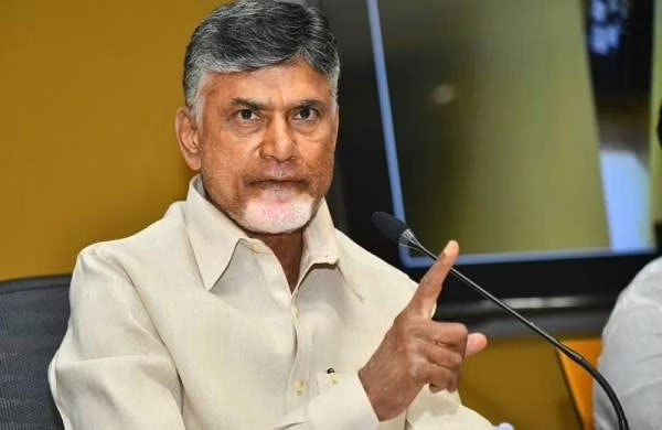 పోలవరం నిర్మాణంపై సీఎం చంద్రబాబు సమీక్ష