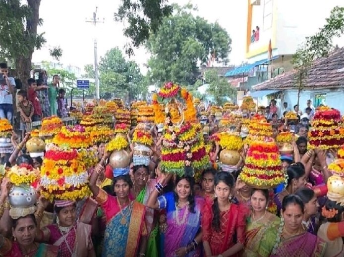 సీతంపేటలో నేటి నుంచి బతుకమ్మ వేడుకలు