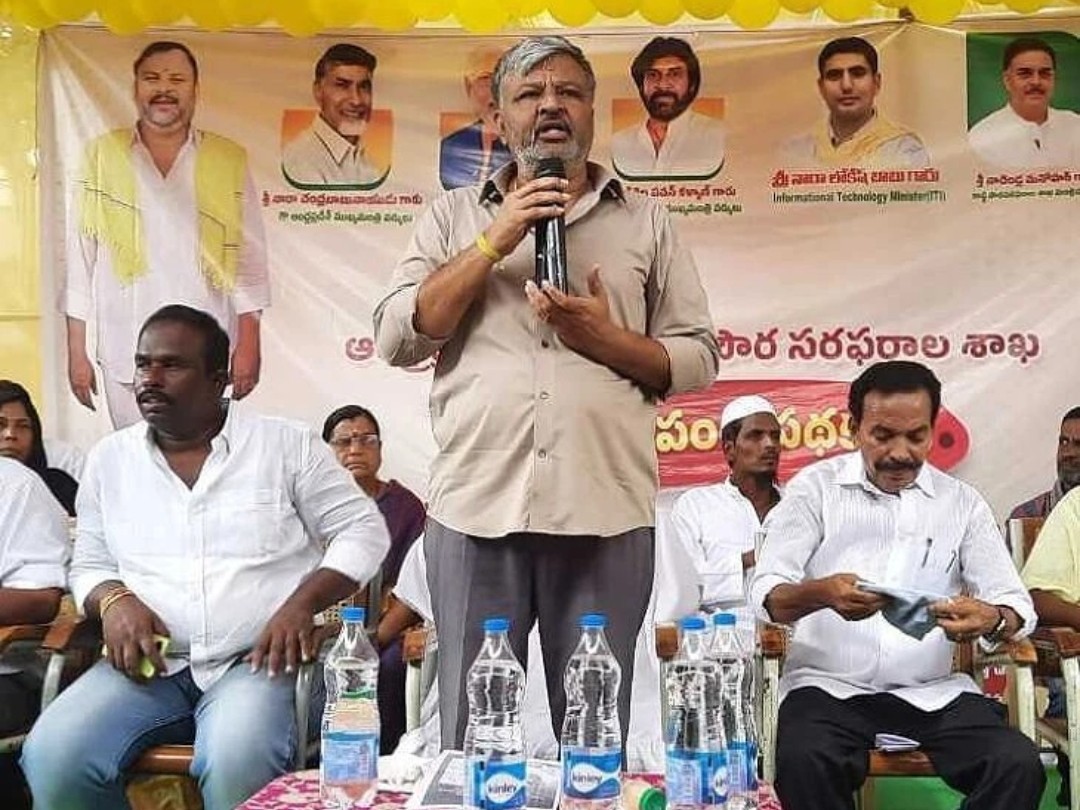 గత మంత్రులు జైలుకు పోవడం ఖాయం: చల్లా