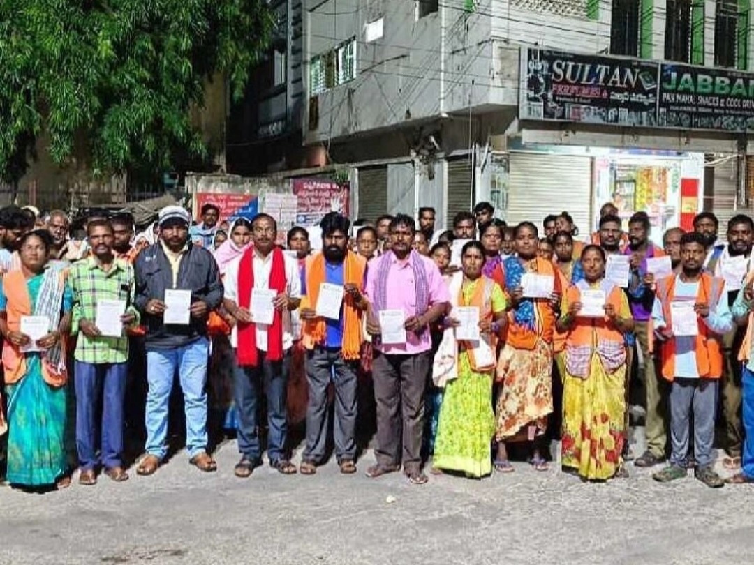 ‘మున్సిపల్ కార్మికుల సమస్యలను పరిష్కరించాలి’