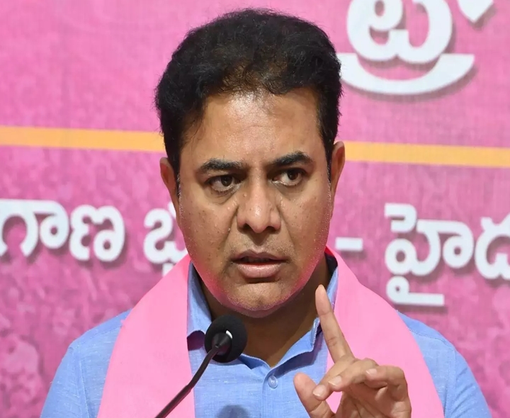 ఆందోళన వద్దు.. ధైర్యంగా ఉండాలి: KTR