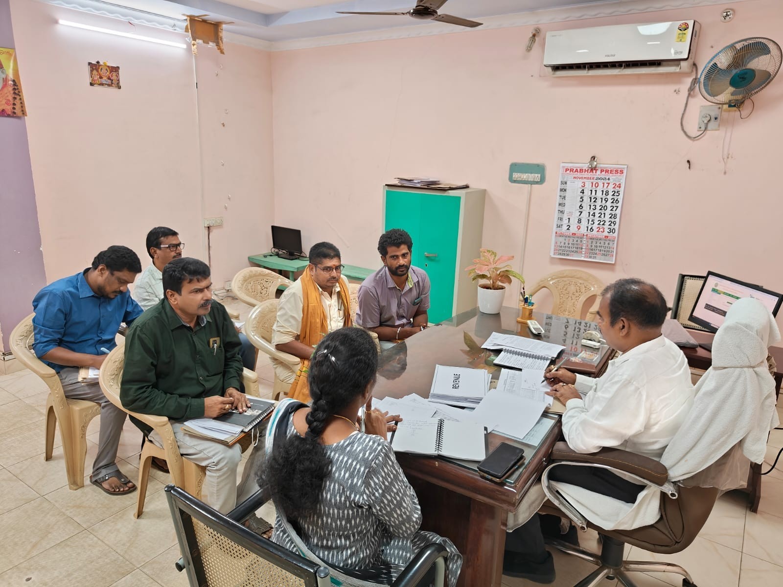 బొబ్బిలిలో పర్యటించిన ప్రాంతీయ పురపాలక సంచాలకులు