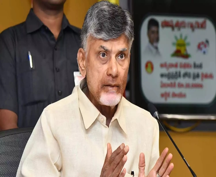 సోలరైజేషన్ కార్యక్రమంపై సీఎం సమీక్ష