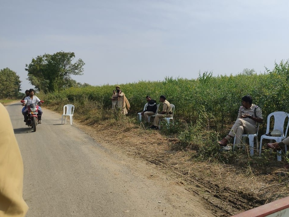 అష్టదిగ్బంధంలో దిలావర్పూర్