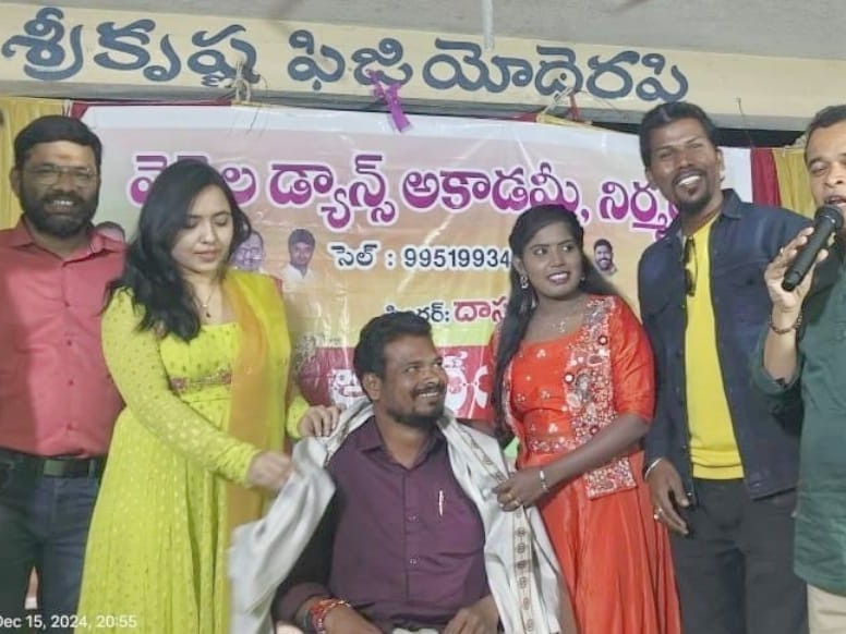 గురువును సన్మానించిన పుష్ప-2 సింగర్