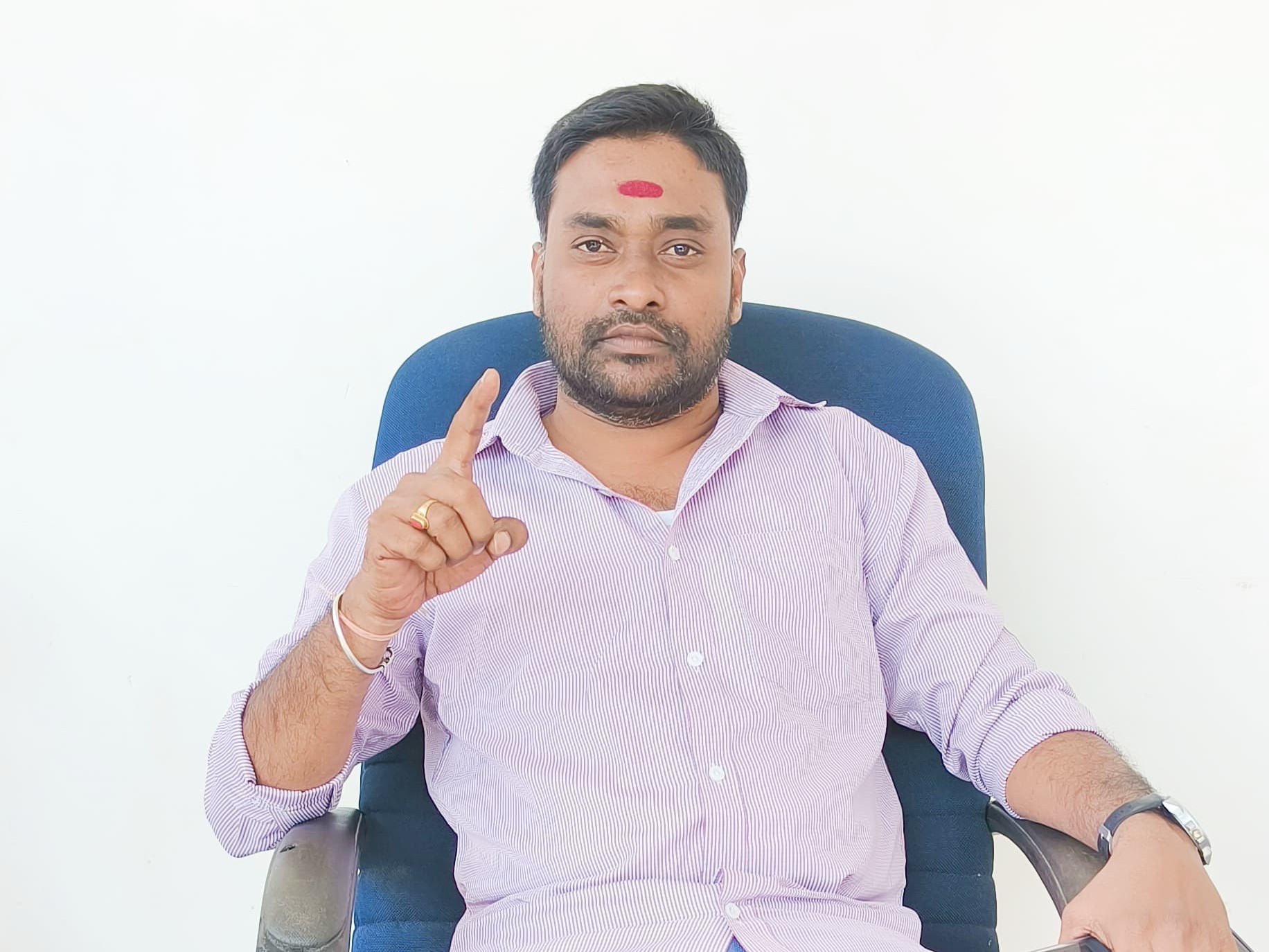 రాష్ట్ర ప్రభుత్వం కుట్రపూరితంగా ప్రవర్తిస్తుంది: రాజేష్