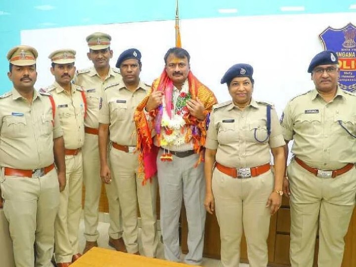 పదోన్నతి పొందిన అడిషనల్ డీజీపీకి సన్మానం