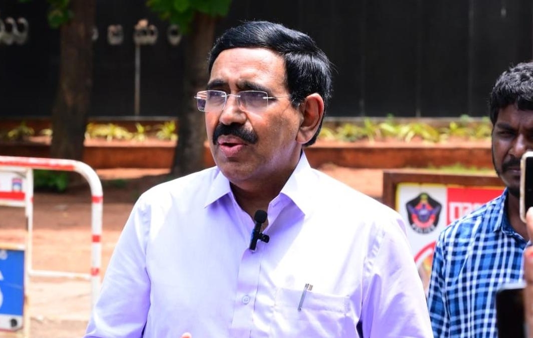 ఢిల్లీలో మంత్రి నారాయణ పర్యటన
