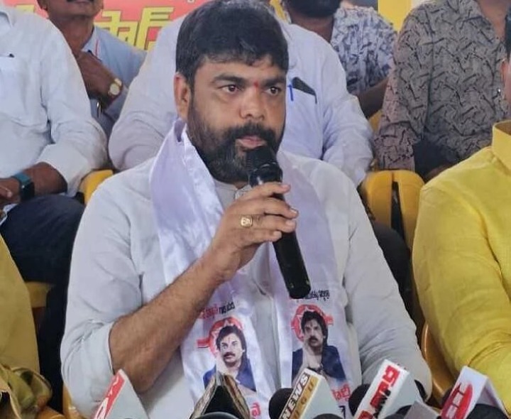 ‘డిప్యూటీ సీఎంకి ప్రత్యేక సెక్యూరిటీ నియమించాలి’