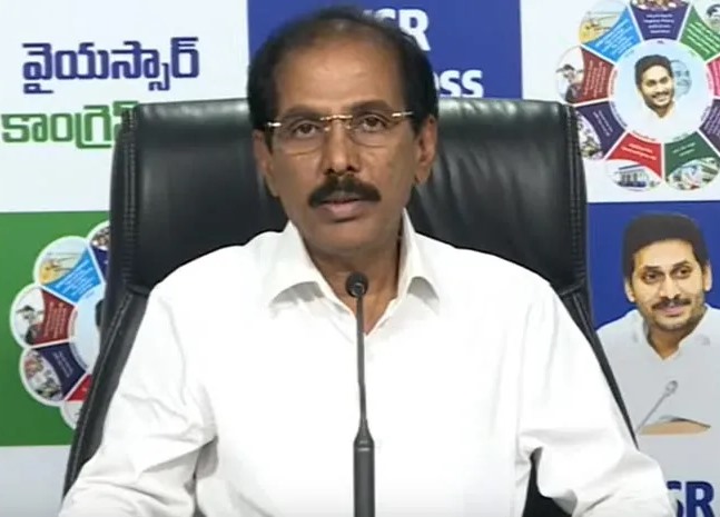 కావాలనే టీడీపీ కుట్ర చేసింది: వైసీపీ