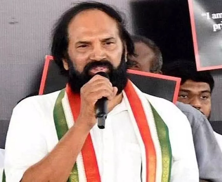 మన్మోహన్ సింగ్ మృతి తీరని లోటు: ఉత్తమ్