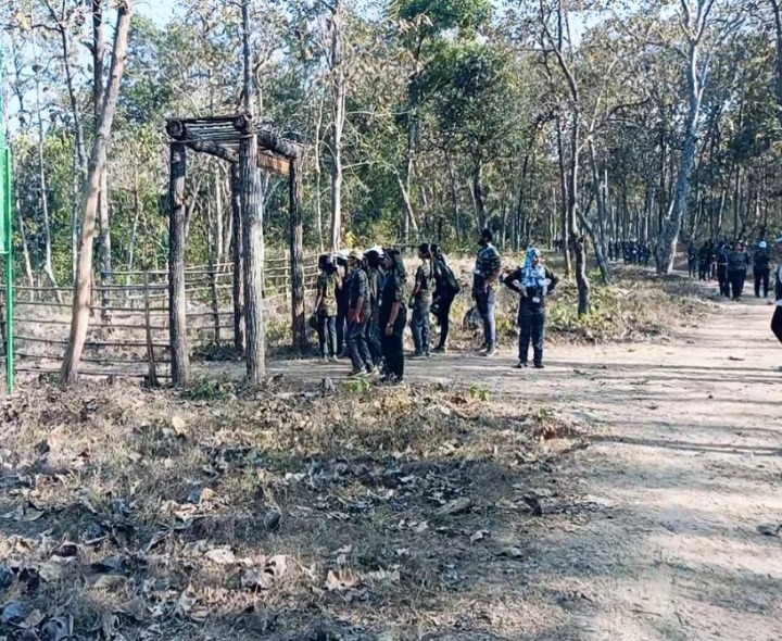 అభయారణ్యంలో అటవీ విద్యార్థుల పర్యటన