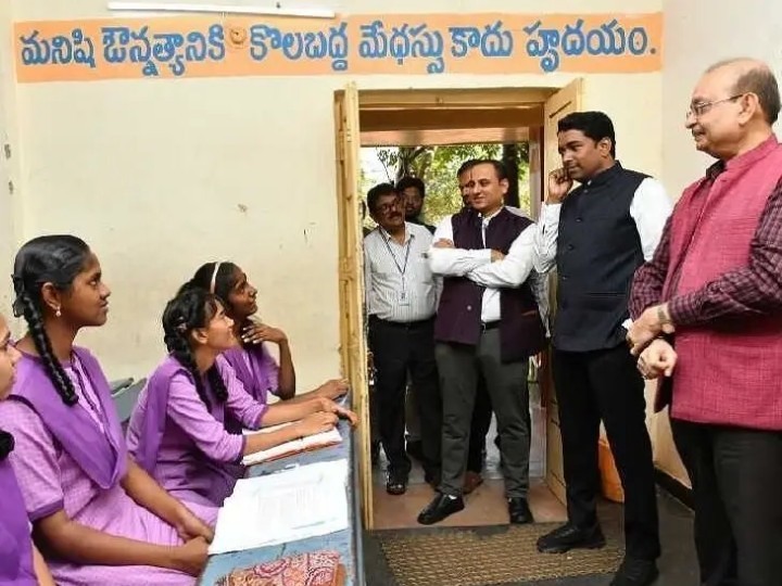 ‘ఉపాధ్యాయుల చేతుల్లోనే విద్యార్థుల భవిష్యత్తు’