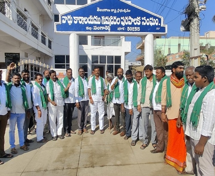 గుమ్మడిదలలో కొనసాగుతున్న నిరసనలు