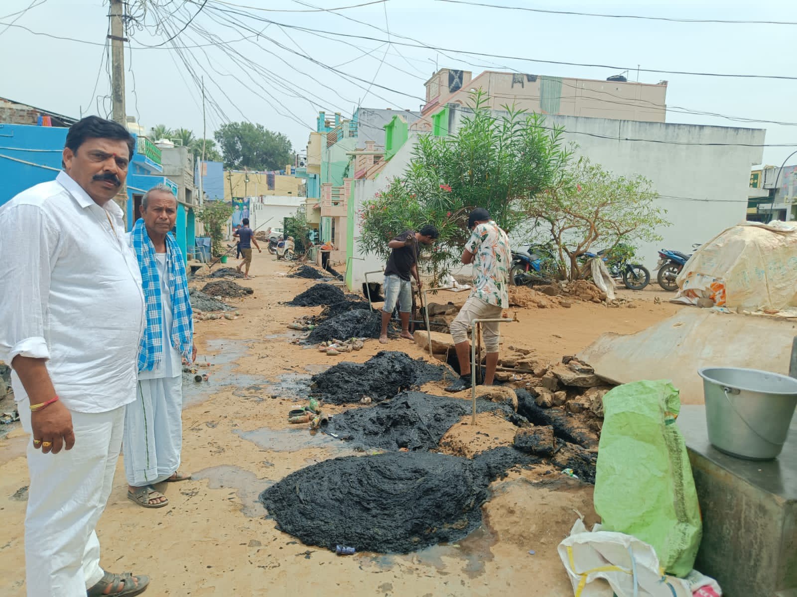 ‘ముమ్మరంగా పారిశుధ్య పనులు’