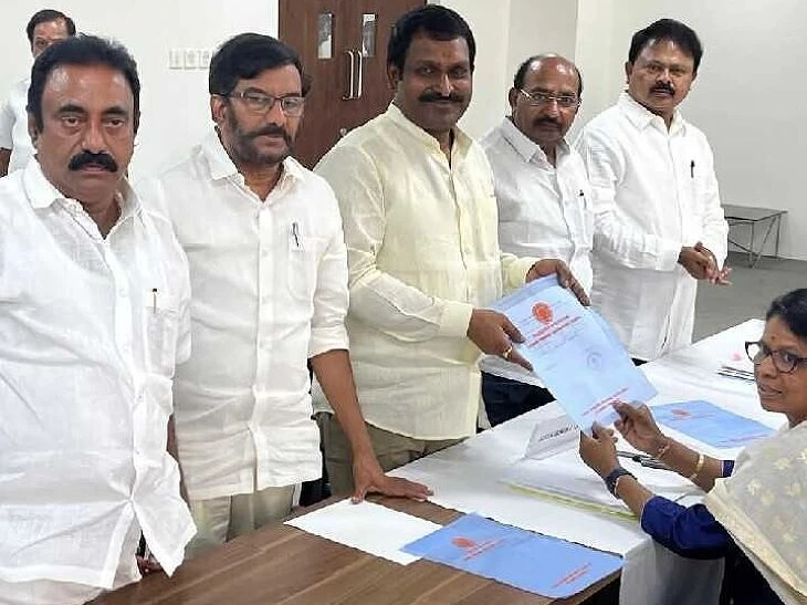 రవిచంద్ర నామినేషన్‌లో ఎమ్మెల్యేలు