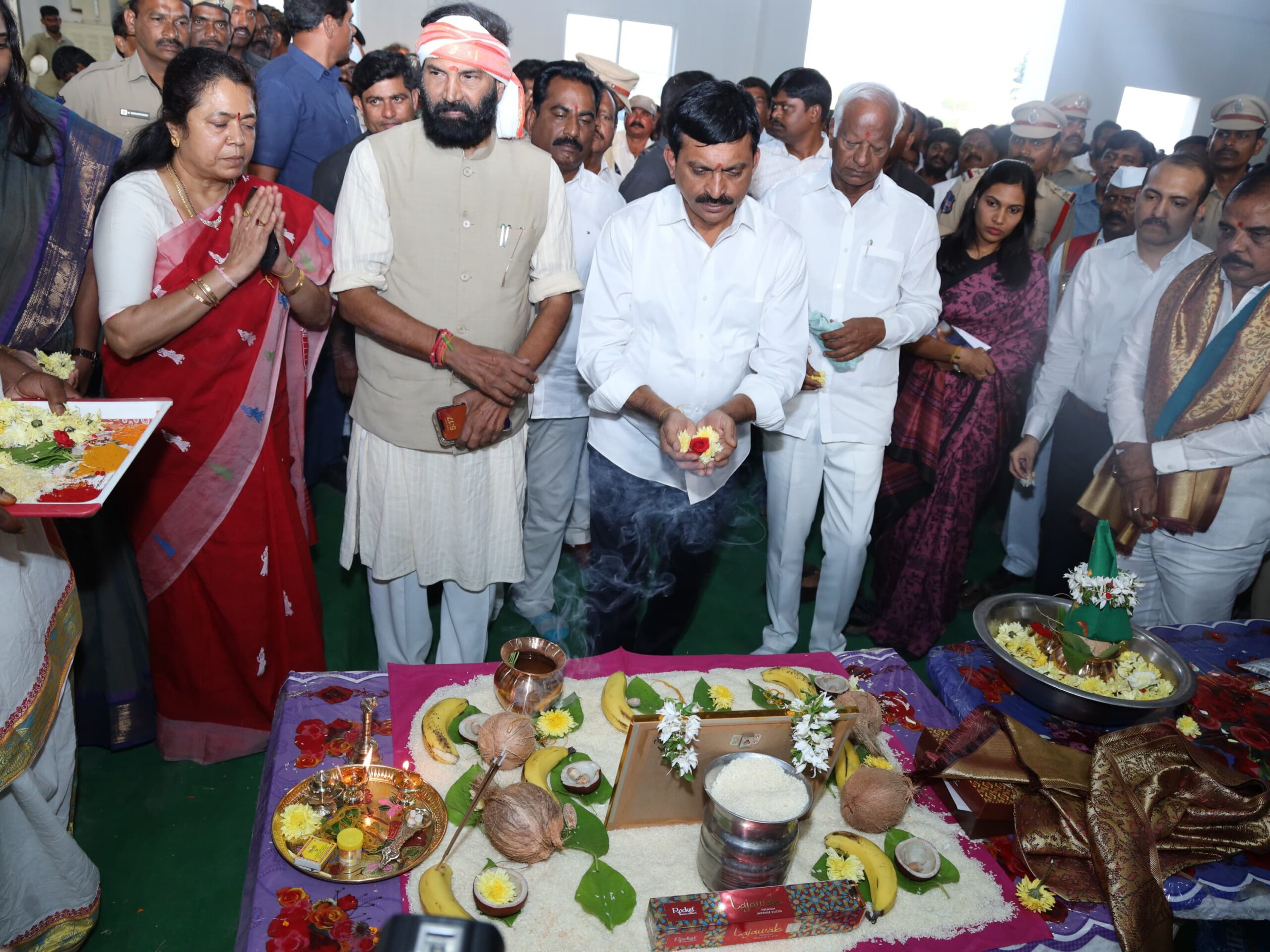 దేవాదుల పంప్ హౌస్‌ను ప్రారంభించిన మంత్రి