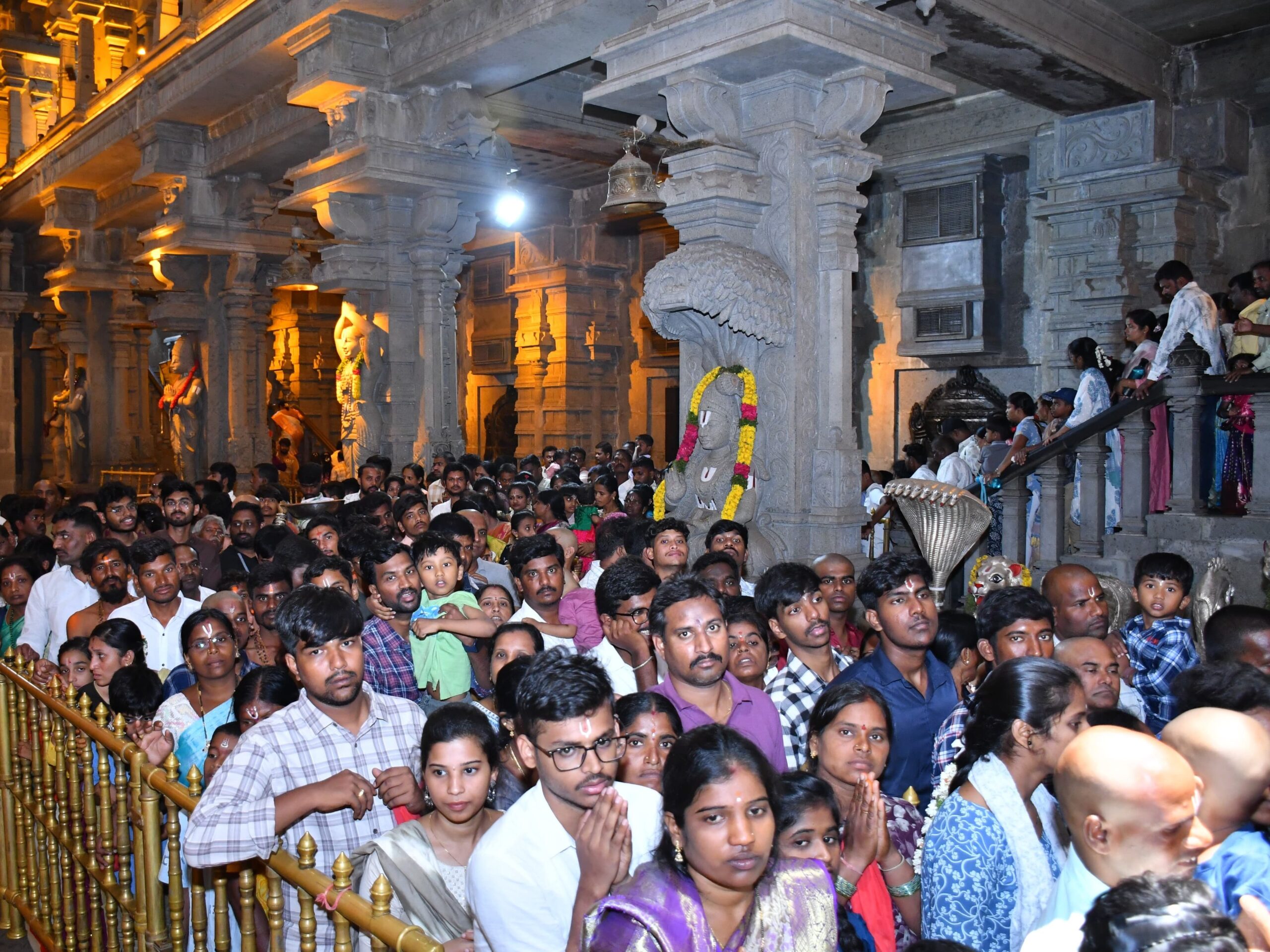 పెరిగిన యాదాద్రి ఆలయ నిత్య ఆదాయం