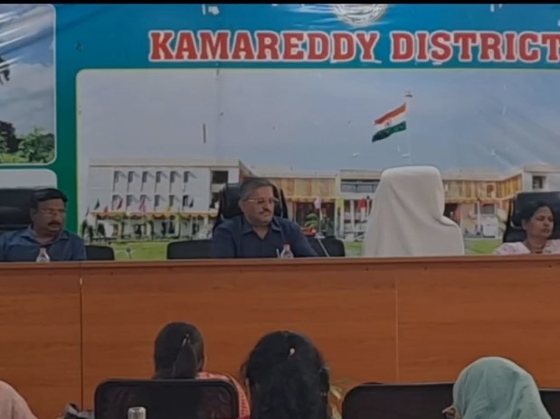 నేడు  వైద్యాధికారులతో డీఎంహెచ్ఓ సమీక్ష