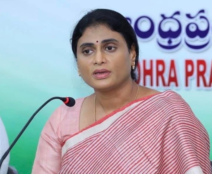 ప్రధాని మోదీపై షర్మిల విమర్శలు