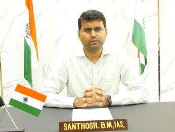 నీట్ పరీక్షకు ఏర్పాట్లు పూర్తయ్యాయి: కలెక్టర్