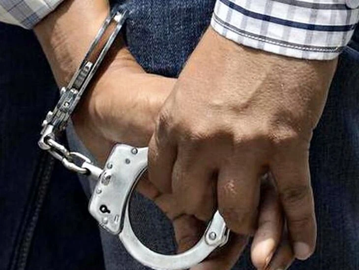 పాకిస్థాన్‌ను పొగుడుతూ పోస్ట్.. వ్యక్తి అరెస్ట్