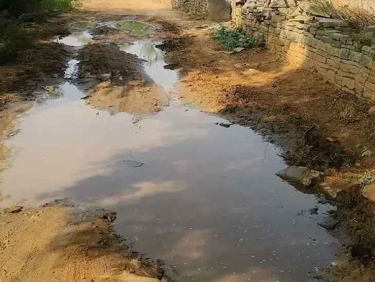 ‘నీటి పైప్ లైన్‌కు మరమ్మతులు చేపట్టాలి’