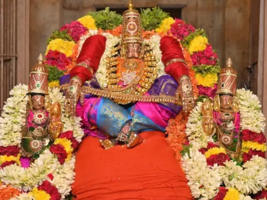 అహోబిలంలో నృసింహ జయంతి బ్రహ్మోత్సవాలు