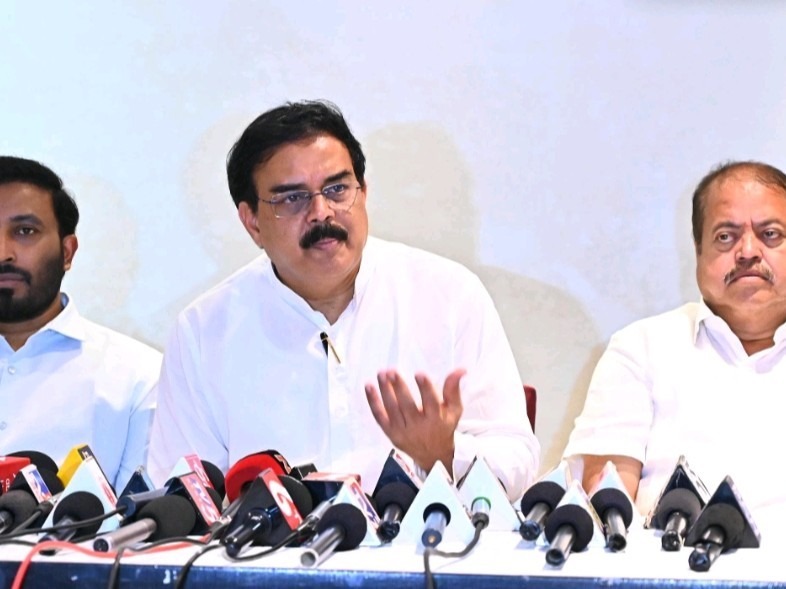 రైతులకు అండగా కూటమి ప్రభుత్వం: మంత్రి