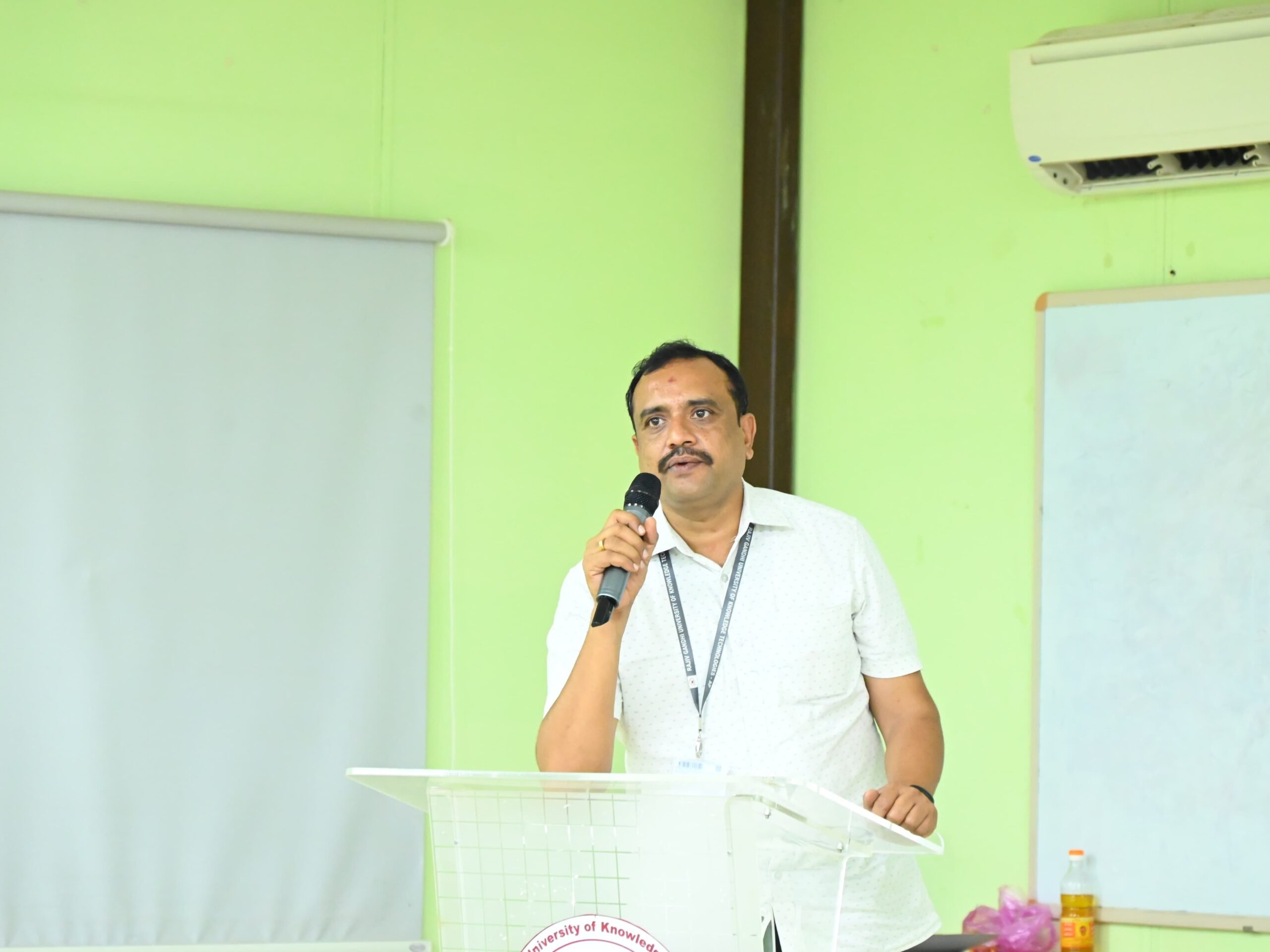 విద్యార్థుల ఉపాధికి అనేక అవకాశాలు